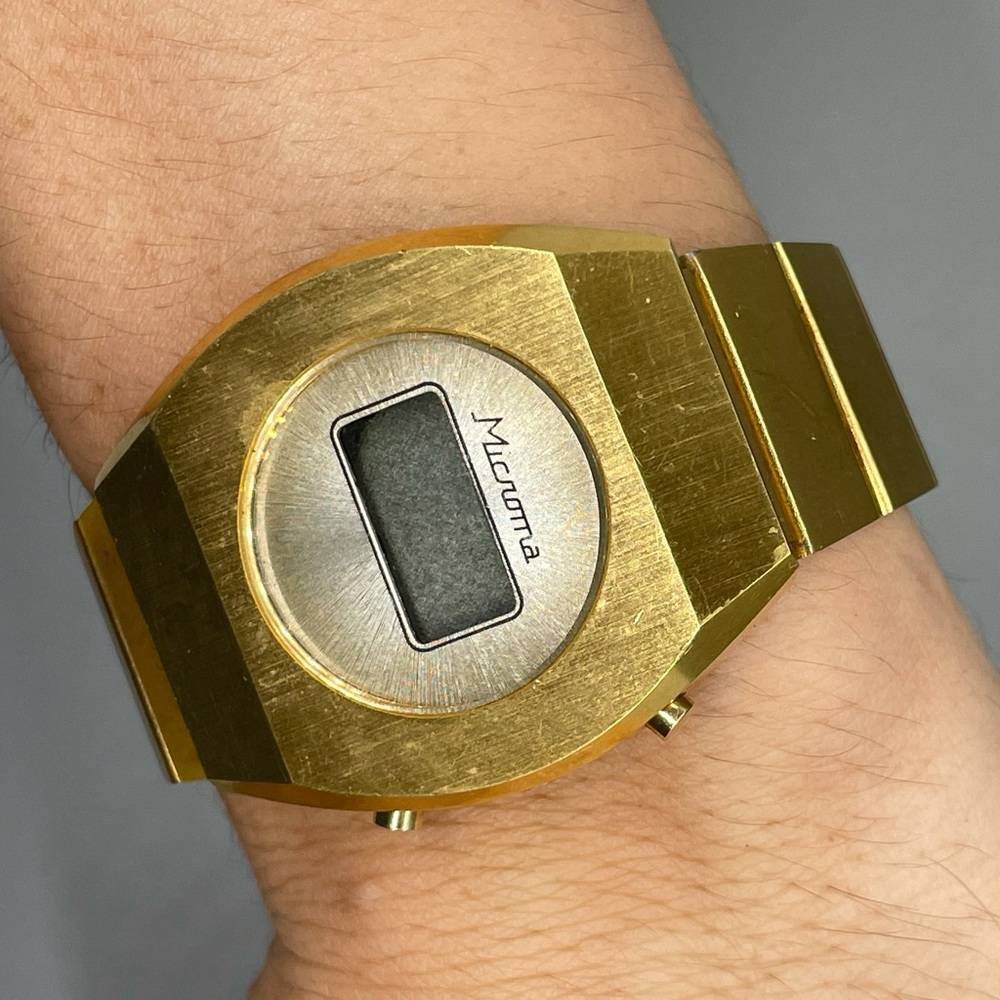 Microma Vintage digital watch